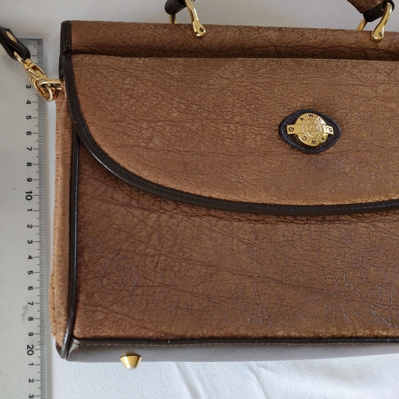 Vintage kangaroo handbag - Picture 15 of 16